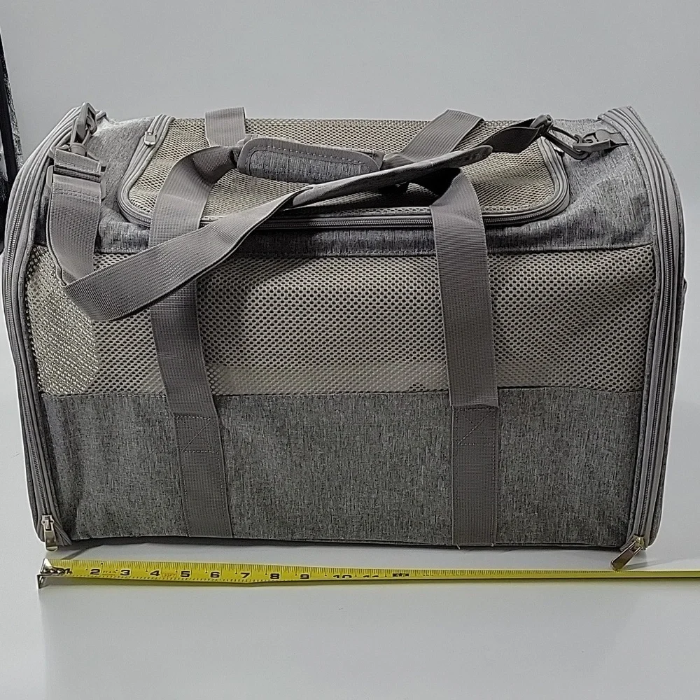 Pet Portable Carrier NWOT